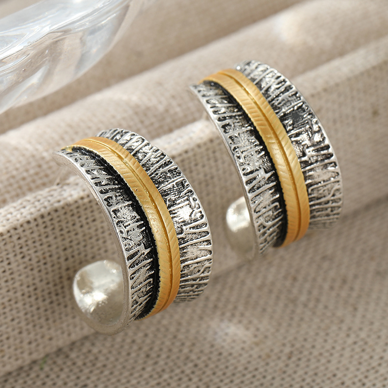 Women's Two-Tone Hammer Textured Wide Hoop Earrings, Retro Style